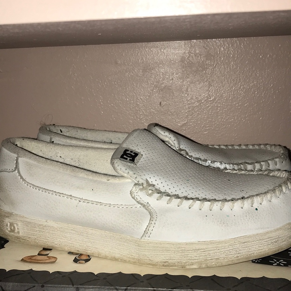 White dc’s